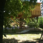 Ehm Baumhaus Nahe Therme & 아파트 Mesteri
