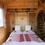 아파트 Ehm Baumhaus Nahe Therme & *