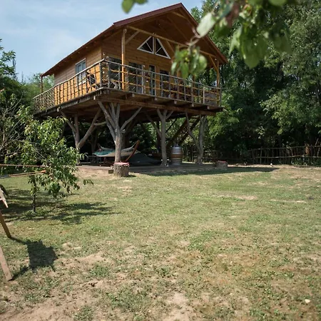 Appartement Ehm Baumhaus Nahe Therme & Mesteri