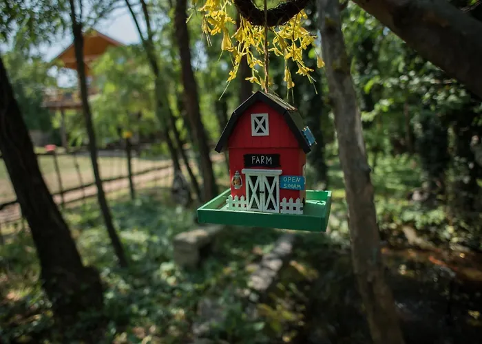 Ehm Baumhaus Nahe Therme & Appartement Mesteri