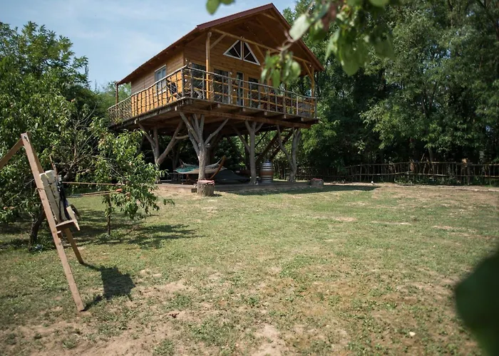 Апартаменты Ehm Baumhaus Nahe Therme & Mesteri